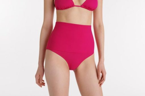 Praguevogue.shop03a73502f7 1