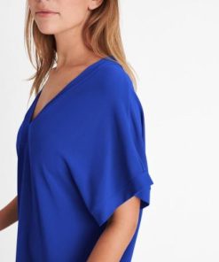 Praguevogue.shop14ec9fb6d3 3