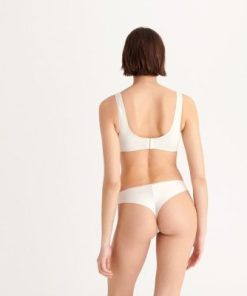 Praguevogue.shop1513bff9df 5