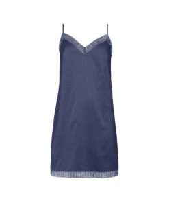 Praguevogue.shop2051e355c8 4