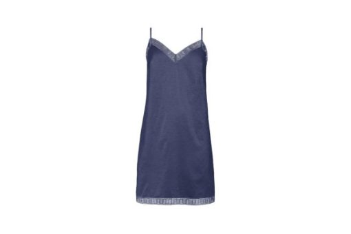 Praguevogue.shop2051e355c8 4