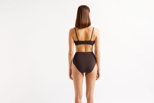 Praguevogue.shop207be12678 3