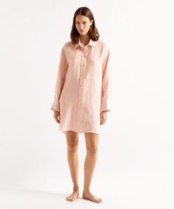 Praguevogue.shop212e7c1beb 1