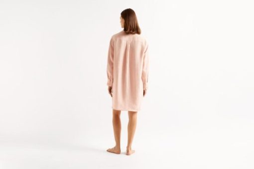 Praguevogue.shop212e7c1beb 2