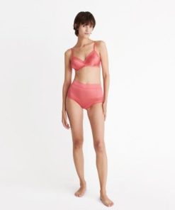 Praguevogue.shop264b995407 2