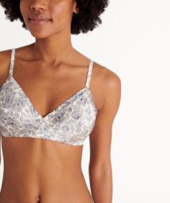 Praguevogue.shop30c69f0bd2 1