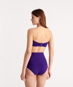 Praguevogue.shop3167ddc320 3