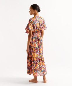 Praguevogue.shop357c47ec4f 2