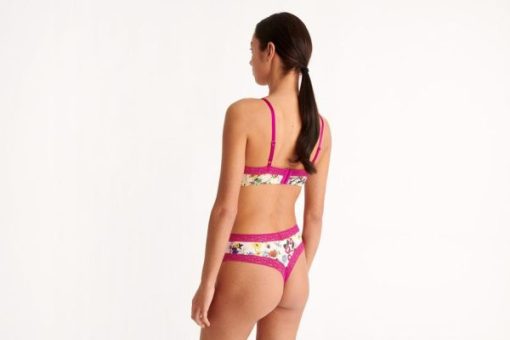 Praguevogue.shop38eaf44b1a 3