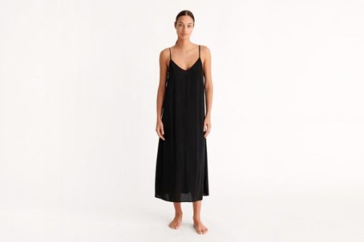 Praguevogue.shop3bf80105f1 1
