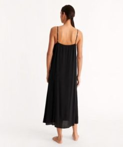 Praguevogue.shop3bf80105f1 2