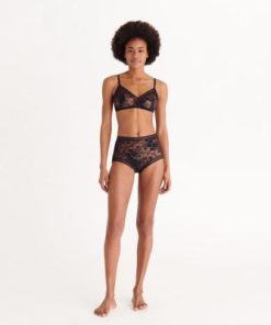 Praguevogue.shop3c1d8189e7 2