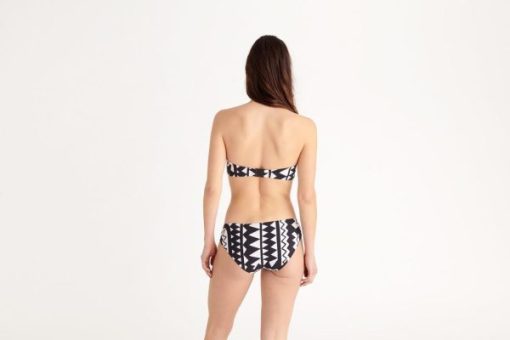 Praguevogue.shop413e4c5e1b 3
