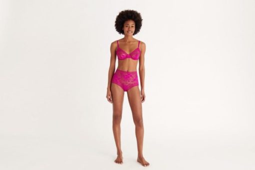 Praguevogue.shop46000729cc 2