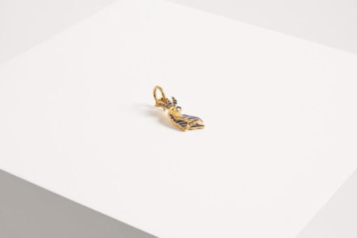 Praguevogue.shop461a8e14b2 2