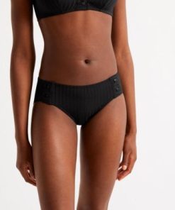 Praguevogue.shop4663dbb916 1