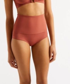 Praguevogue.shop4ea24040cf 1