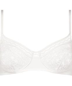 Praguevogue.shop4fb42696a8 4
