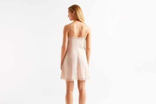Praguevogue.shop539e26fb12 2
