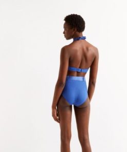 Praguevogue.shop5646f3227d 3