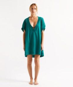 Praguevogue.shop56769c8b73 1