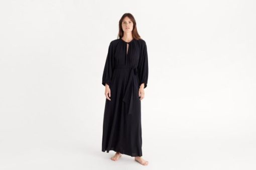Praguevogue.shop5970b03f83 1