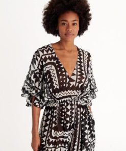 Praguevogue.shop5bfdac7c22 3