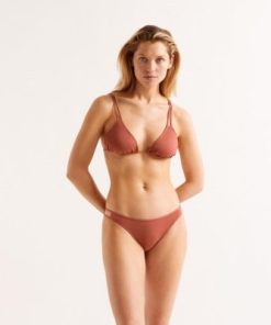 Praguevogue.shop6094760ece 2