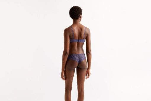 Praguevogue.shop6154d59ce0 3