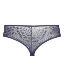 Praguevogue.shop6154d59ce0 5