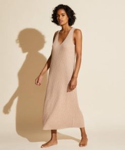 Praguevogue.shop6998ff3c18 1