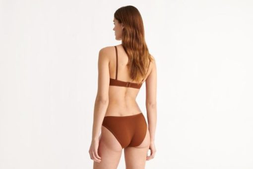 Praguevogue.shop6b3c881674 3