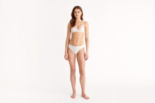 Praguevogue.shop6f9ec50454 2