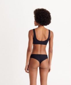 Praguevogue.shop7793e9220e 4