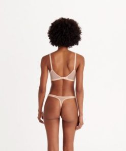 Praguevogue.shop7c39e0e0f7 3