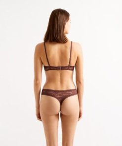 Praguevogue.shop86c9fe9c59 3