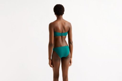 Praguevogue.shop8db98d4d56 3