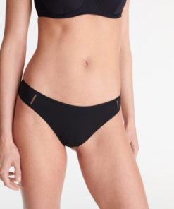 Praguevogue.shop94fa38558a 1