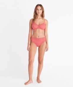 Praguevogue.shop957eb4553b 2