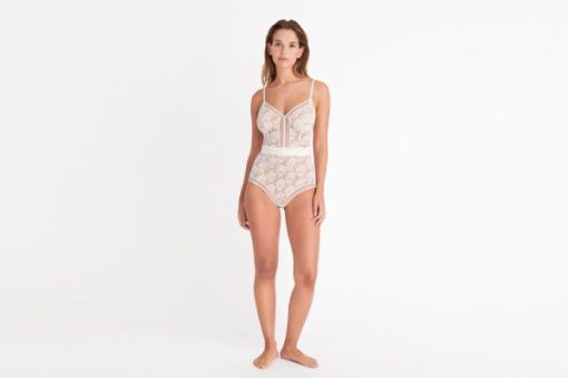 Praguevogue.shopa16e873cc8 2