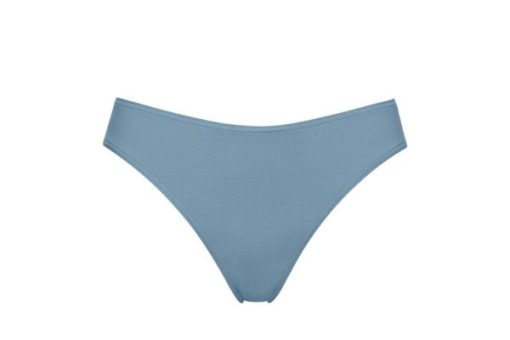 Praguevogue.shopa38617ce2b 3