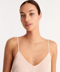 Praguevogue.shopb1ef7470e1 3