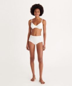 Praguevogue.shopb68b2f3853 2