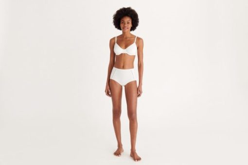 Praguevogue.shopb68b2f3853 2