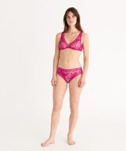 Praguevogue.shopc0368a565a 2