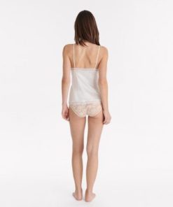 Praguevogue.shopc263046e76 3