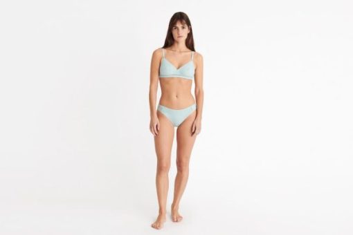 Praguevogue.shopc34e3cca7f 2