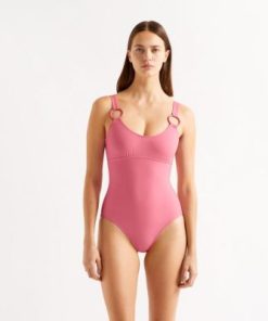 Praguevogue.shopc54d6e75d8 1