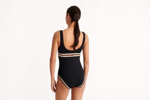 Praguevogue.shopc571079d00 2