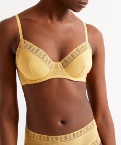 Praguevogue.shopc708cdc726 1